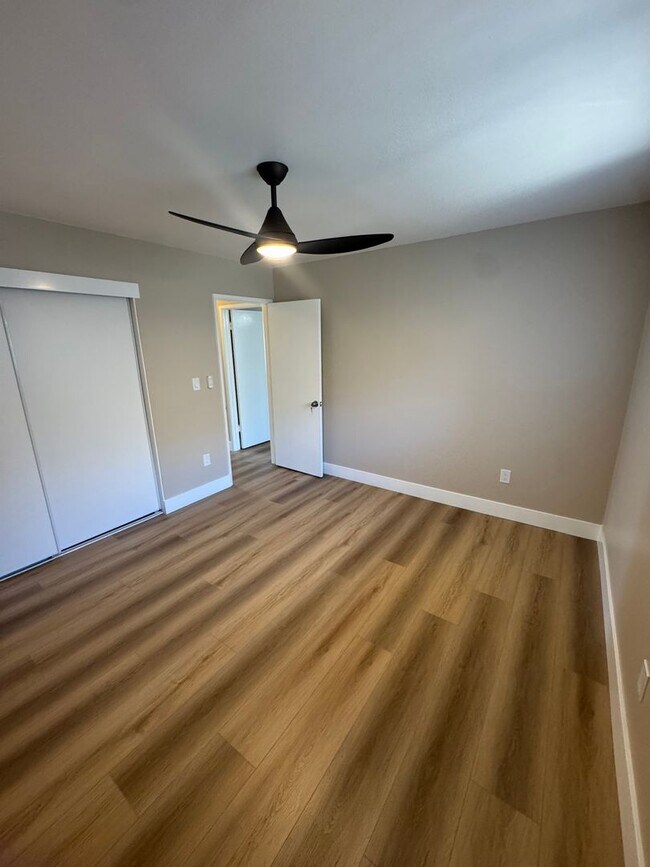 Building Photo - 7302 Elk Cir