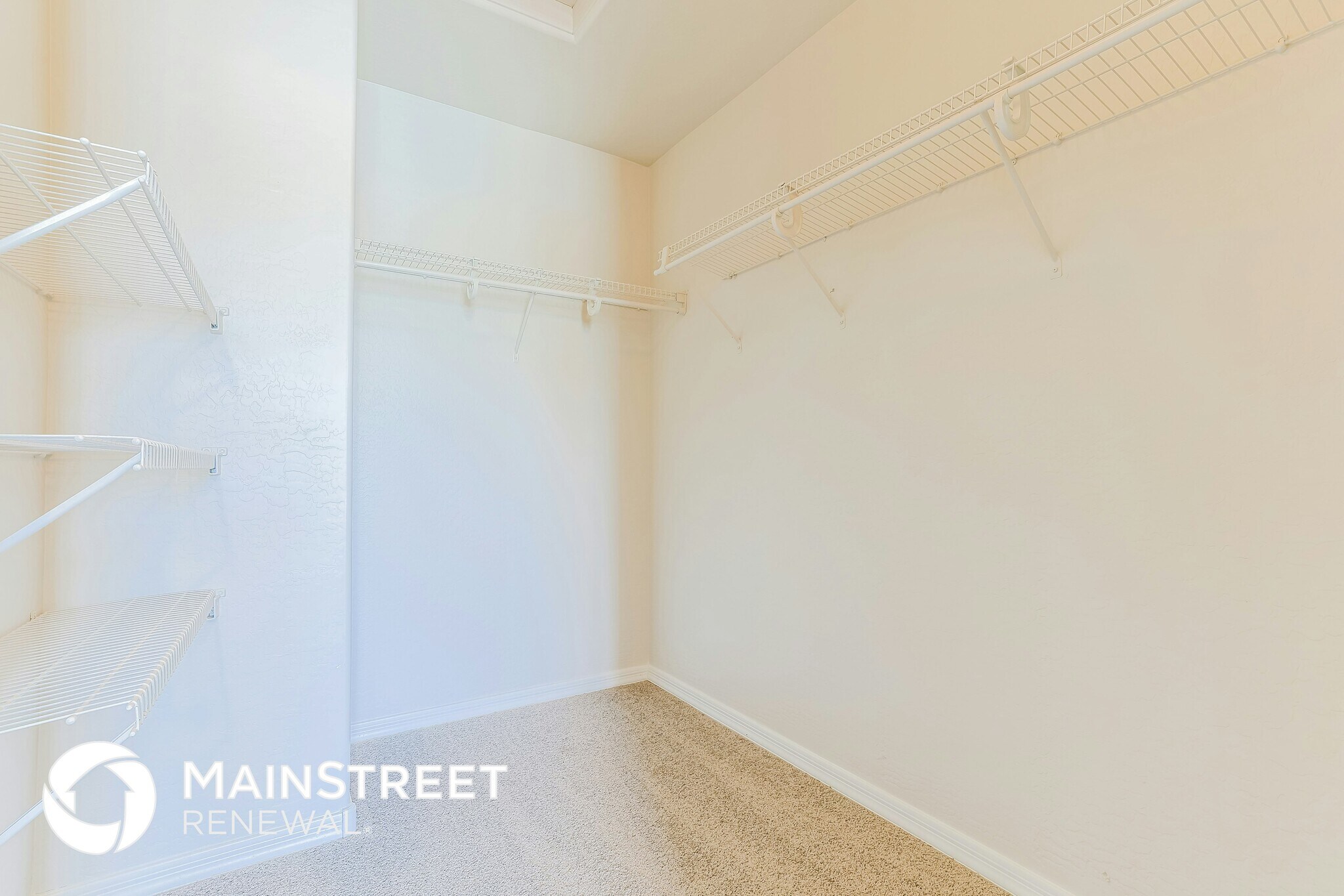 Building Photo - 8473 W Riley Rd