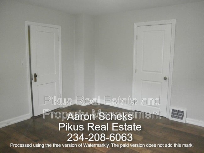 Building Photo - 12777 Market Ave N