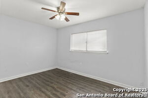 Building Photo - 121 Meadow Hill