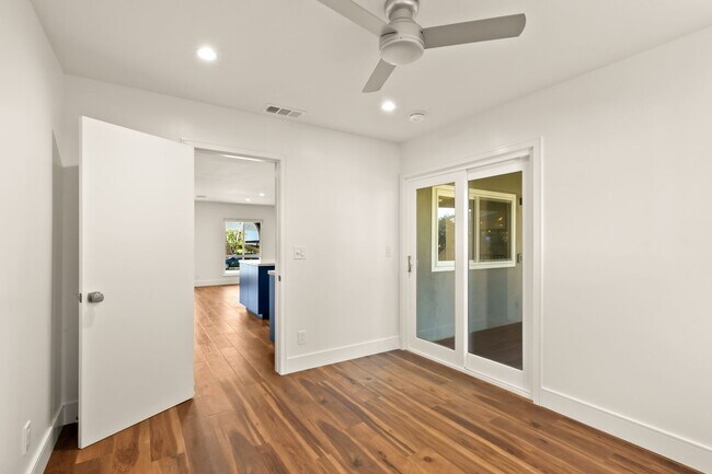 Building Photo - Freshly Remodeled Home Near Lake Murray & Mission Trails