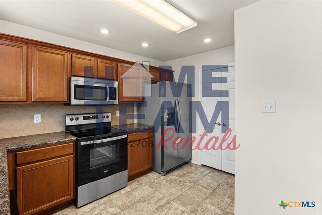 Building Photo - 5512 Lions Gate Ln