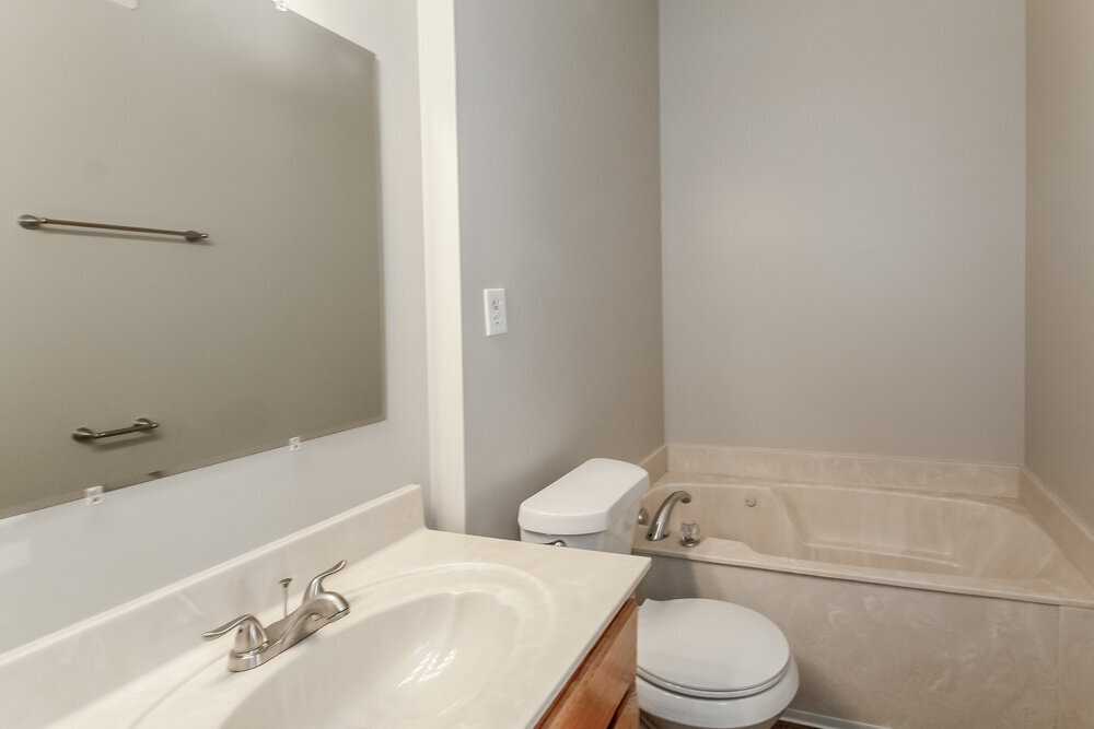 Building Photo - 7338 Lee Ann Dr