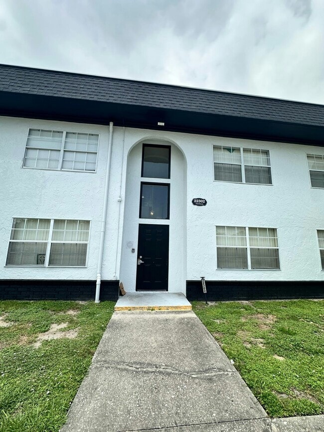 Primary Photo - 22302 Vick St