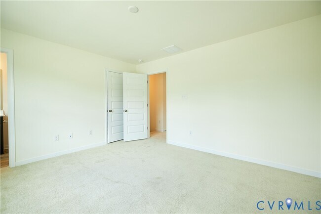 Building Photo - 216 Greenpark Rd