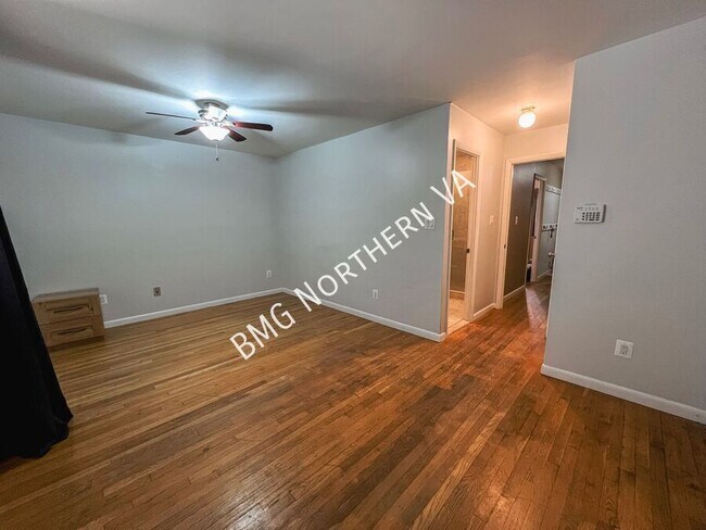 Building Photo - 3816B Steppes Ct