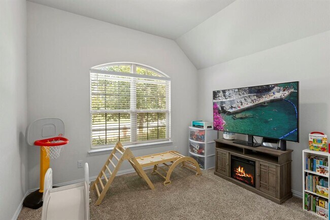 Building Photo - 220 Algaroba Loop