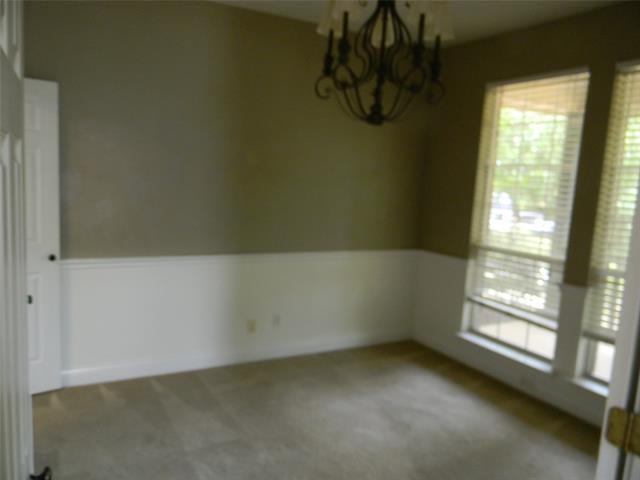 Building Photo - 416 Roland Dr