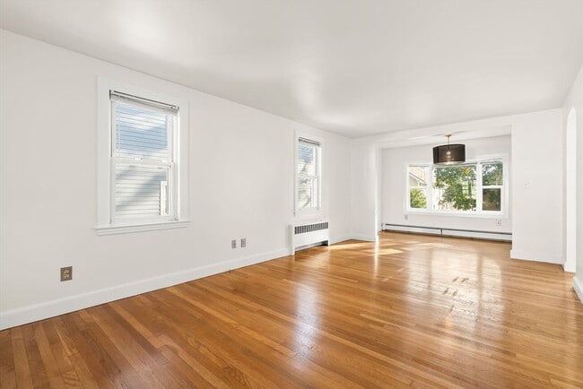 Building Photo - 34 Nilsen Ave