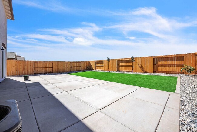 Building Photo - 4384 Arctic Tern Cir