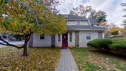 Building Photo - 100 Ryckman Ave