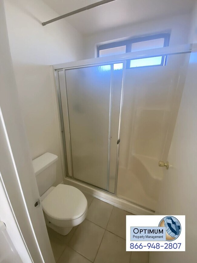 Building Photo - Beautiful 3-Bedroom Home with Covered Pati...