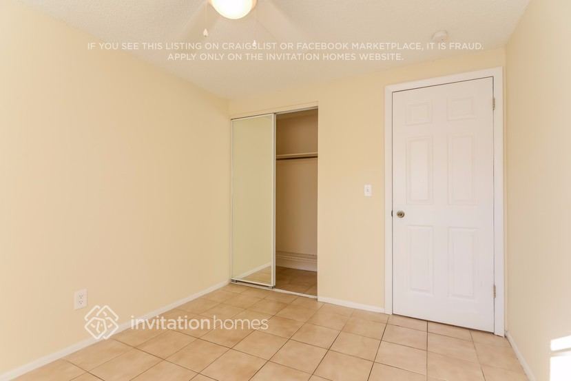 Building Photo - 6401 Bali Ct