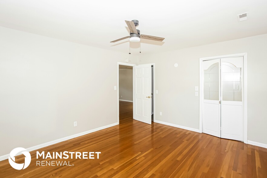 Building Photo - 9820 Pollie Little Ln