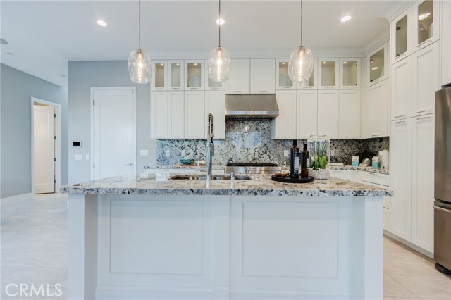 Building Photo - 141 Parkland Aly