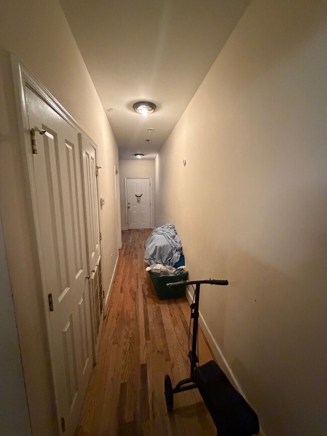 Building Photo - 1009 N 25th St