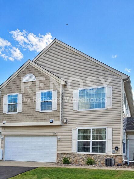 Building Photo - 5501 Oriole Dr
