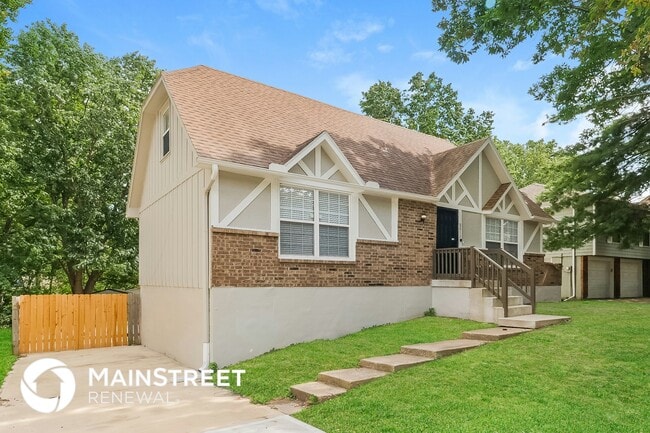 Building Photo - 3017 Iva Dr