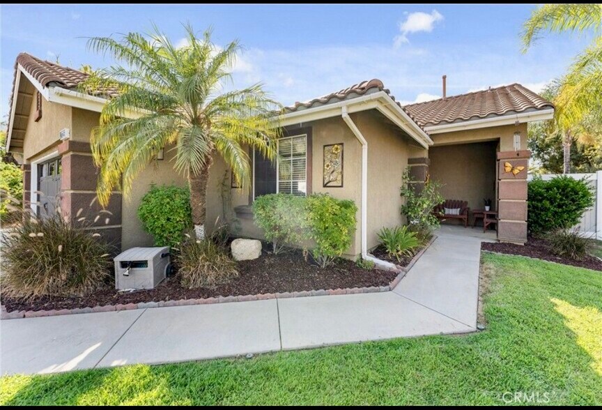 Building Photo - 27351 Eagles Nest Dr