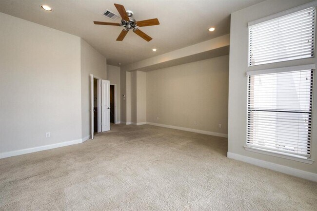 Building Photo - 6909 Staffordshire