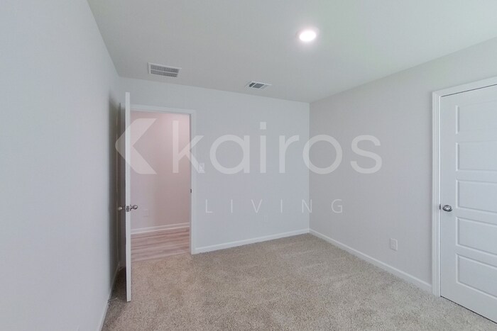 Building Photo - 14238 Ruffian Ave