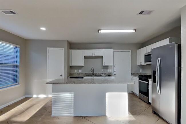 Building Photo - 3834 Brighton Springs Ln