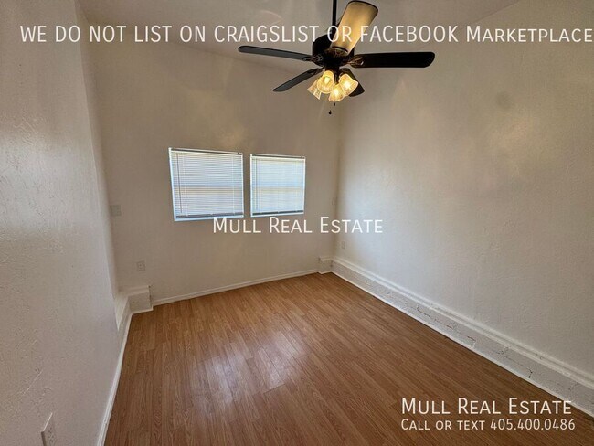 Building Photo - 1801 Oxford Way