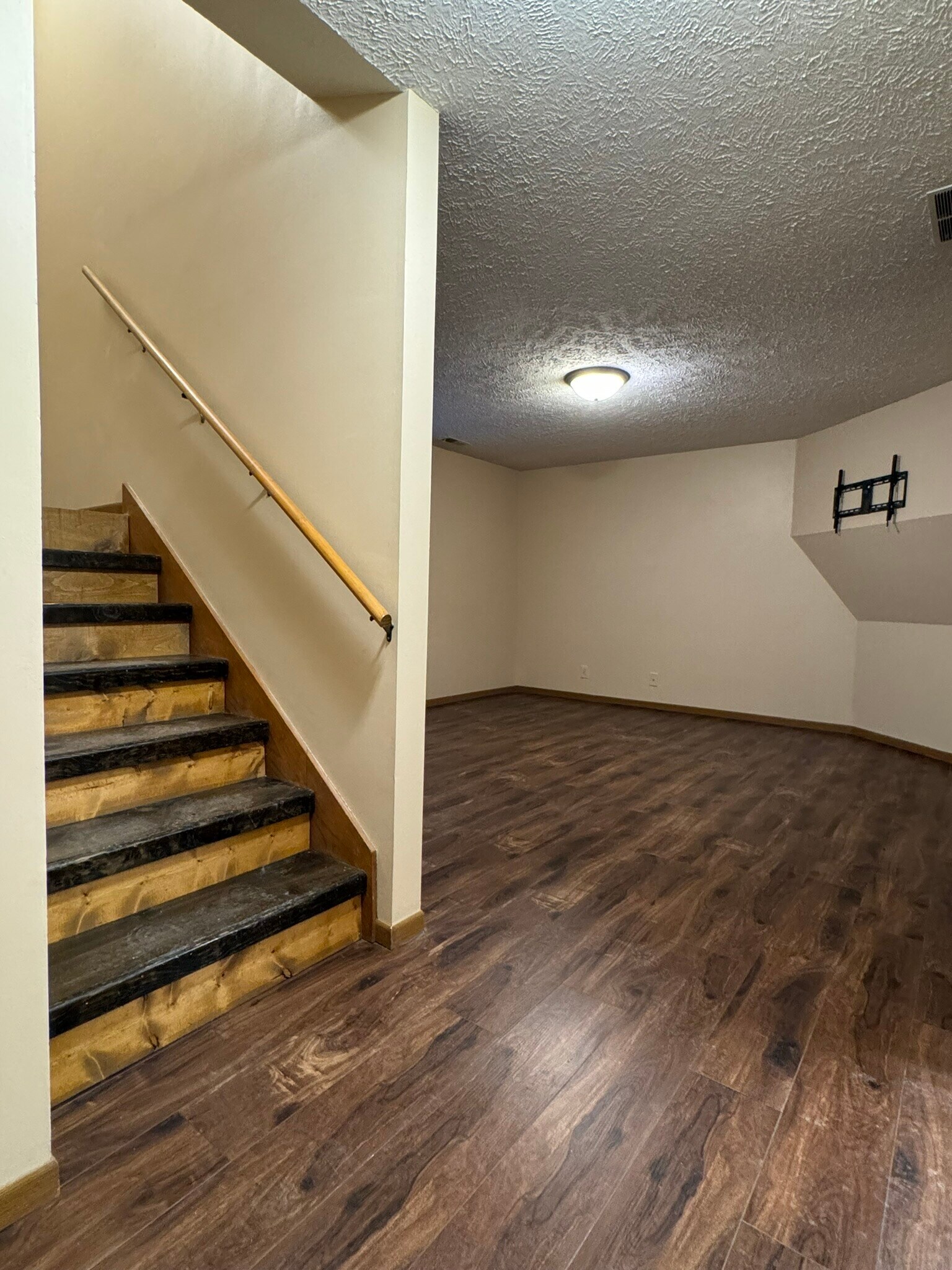 Building Photo - 3133 Wildbriar Ln