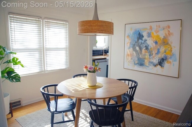 Building Photo - 505 Catalpa Dr