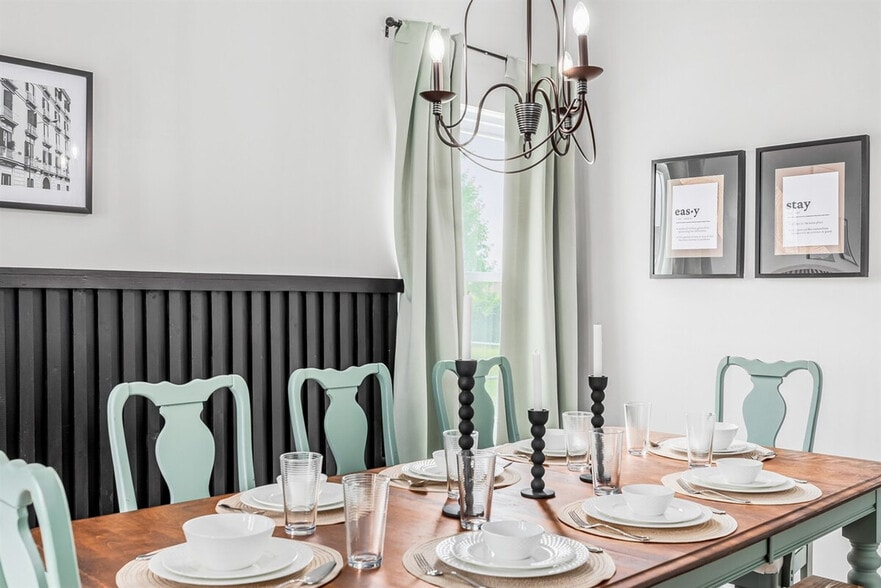 Building Photo - 51897 Huntley Ave