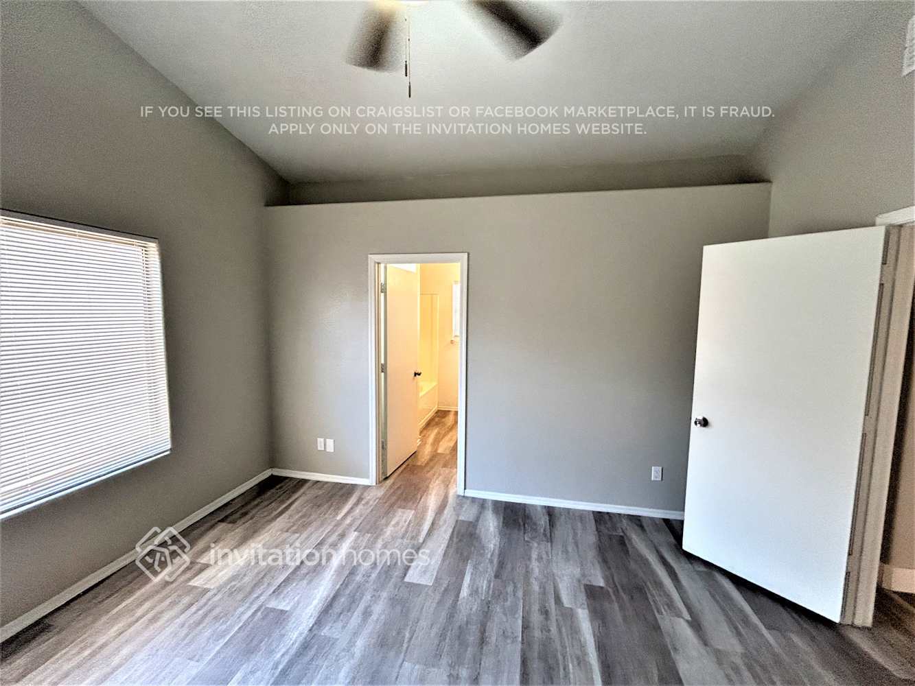 Building Photo - 2113 W St Charles Ave