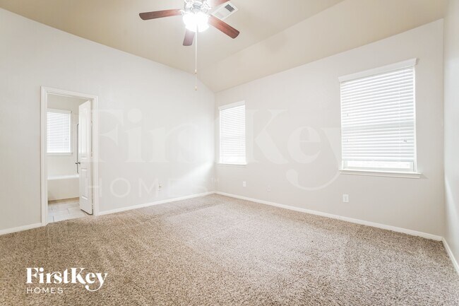 Building Photo - 22559 Stillwater Valley Ln