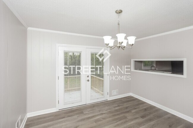 Building Photo - Charming 3 Bedroom in Columbia!