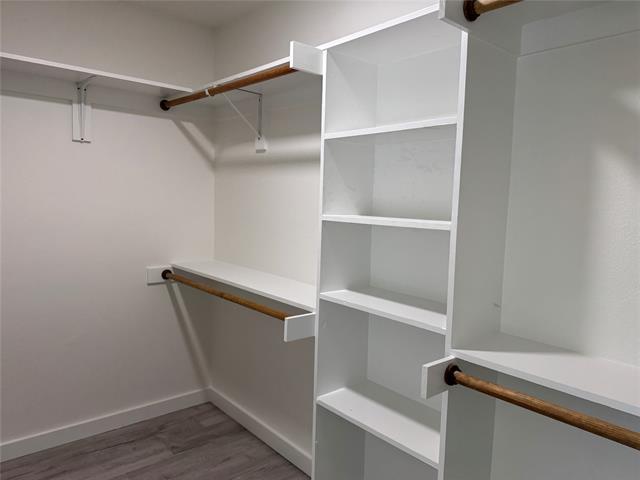 Building Photo - 310 Sunset Ct