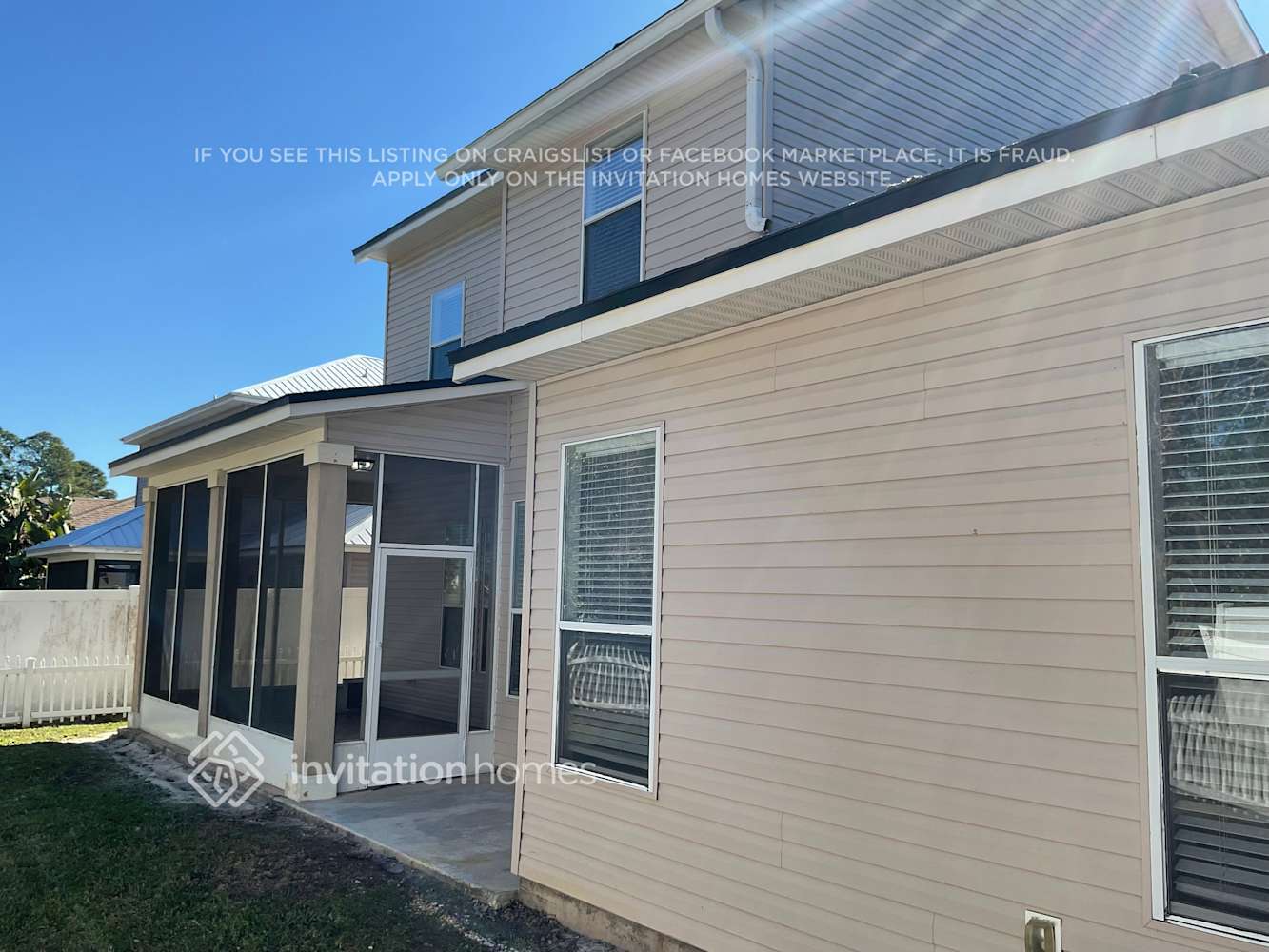 Building Photo - 216 N Hidden Tree Dr