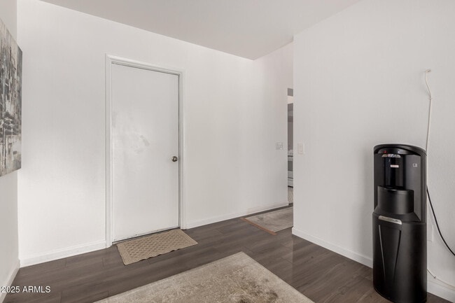 Building Photo - 10313 W Brookside Dr