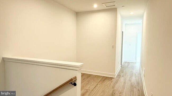 Building Photo - 18104 Donatello Dr