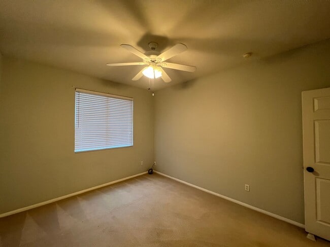 Building Photo - FOXFIRE RANCH VICTORVILLE