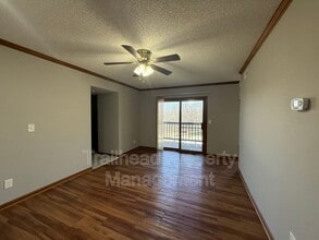 Building Photo - 3413 NW Duncan Rd