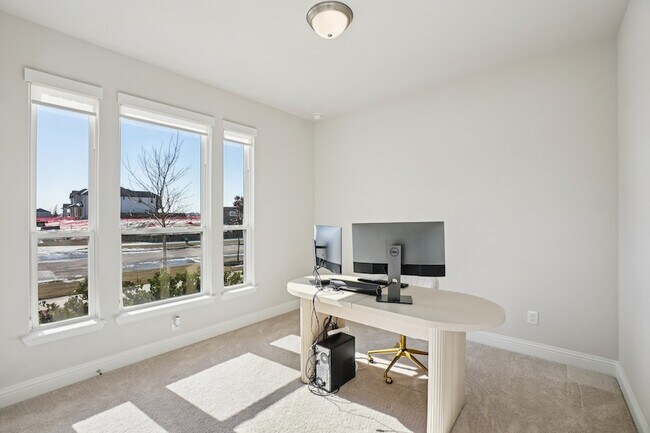 Building Photo - 11422 Chepstow Crescent Ct