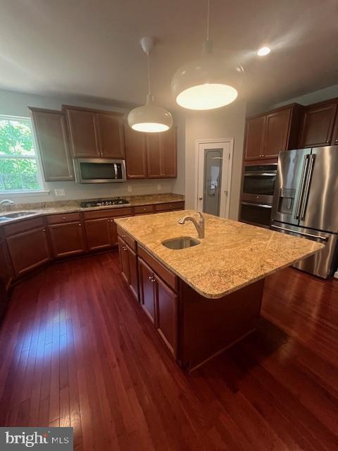 Building Photo - 45570 Havenridge St