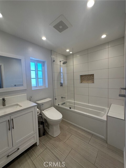 Building Photo - 28642 Mt Sawtooth Dr
