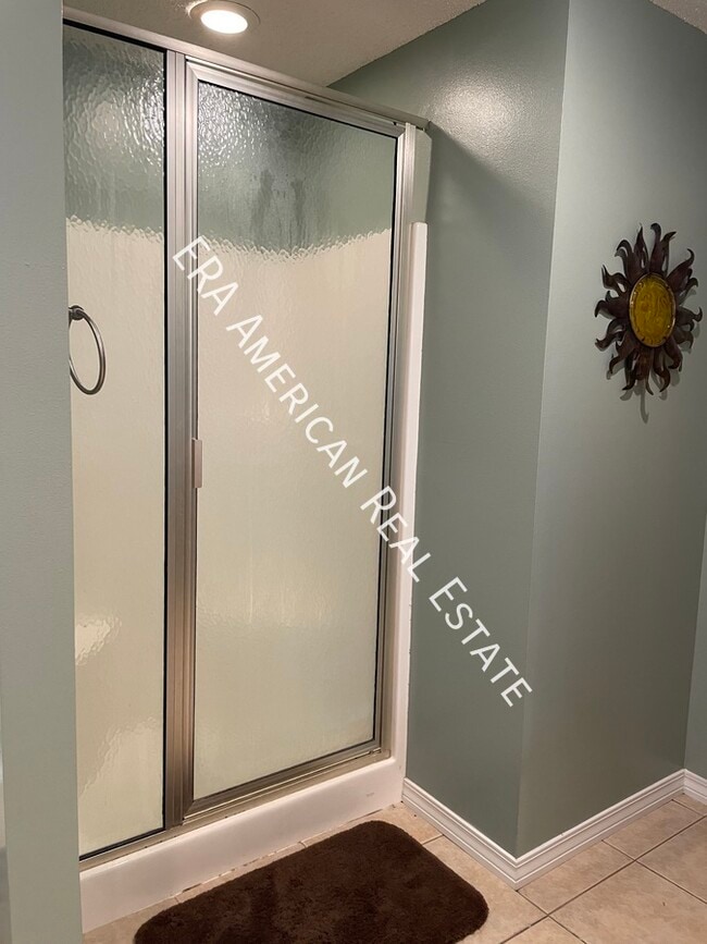 Building Photo - 5420 Lee Farm Blvd