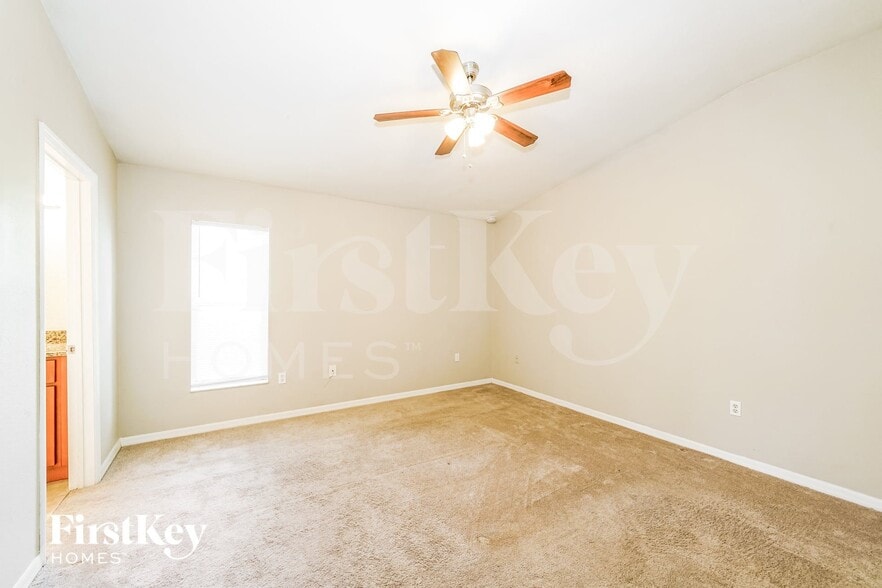 Building Photo - 7009 Scenic Hills Blvd