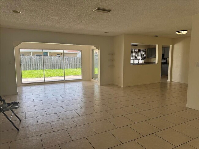 Building Photo - 9651 Sunset Strip