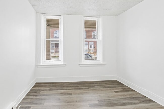 Building Photo - 919 Mifflin St