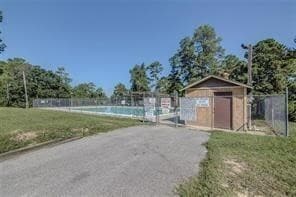 Building Photo - 195 Cherry Tree