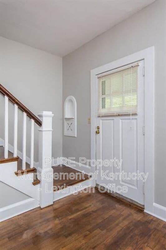 Building Photo - 5 Dogwood Ln