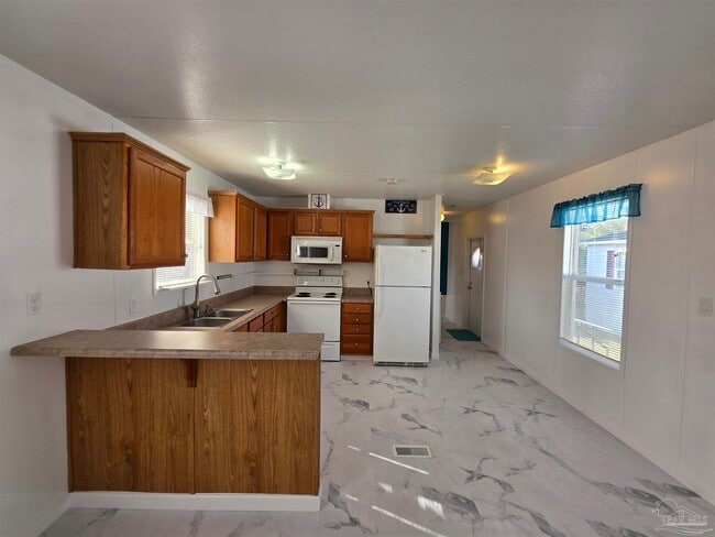 Building Photo - 2509 San Juan Grande