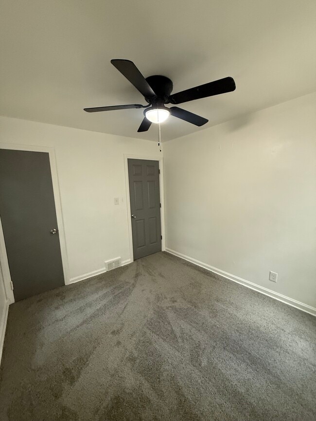 Building Photo - 16083 Manning St